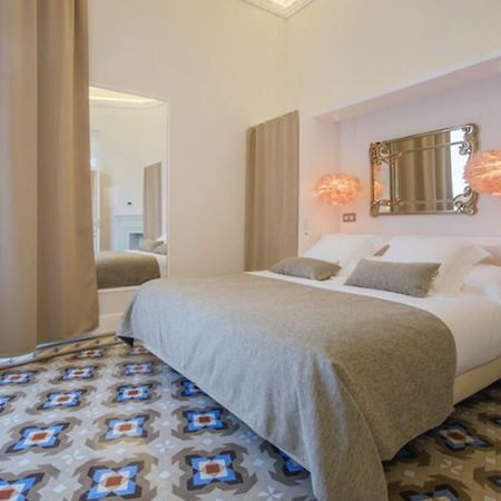 ברצלונה Anakena House Bed & Breakfast מראה חיצוני תמונה